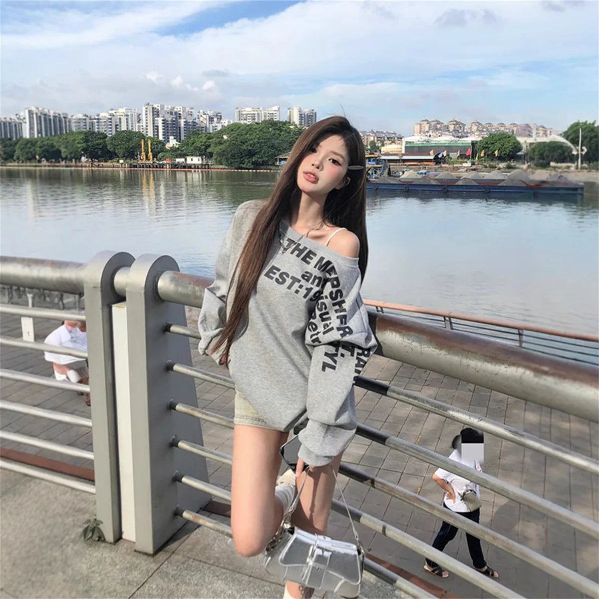 Y2k Sexy Oversize T shirt Women Streetwear Print Long sleeve Basic Top Lady Fall 2025 Winter Korean Fashion Oversized Tees Shirt